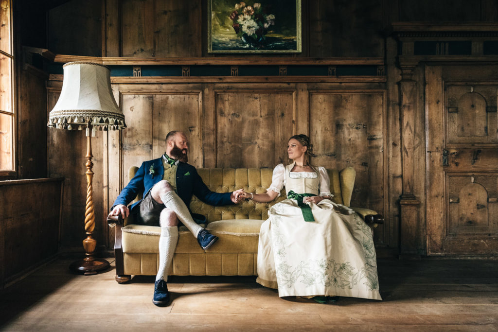 Trachtenhochzeit Portraits Schloss Höch in der Flachau